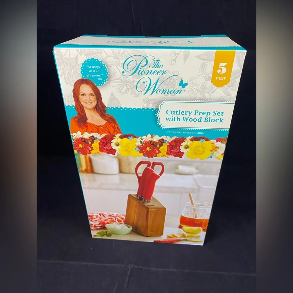 The Pioneer Woman Red 5 Piece Cutlery Prep Set with Wood Block NIB